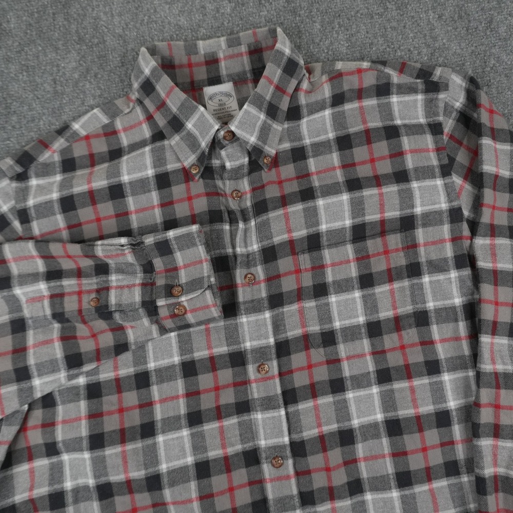 Brooks Brothers Button Down Shirt Mens XL Grey Red Plaid Regent Fit Flannel 1818